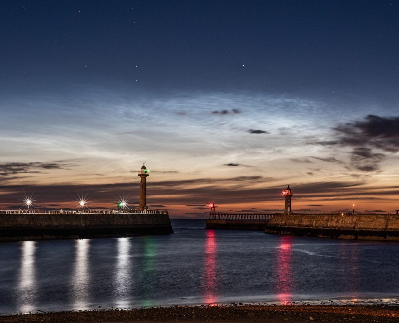 Noctolucent-Clouds-Whitby-Harbour