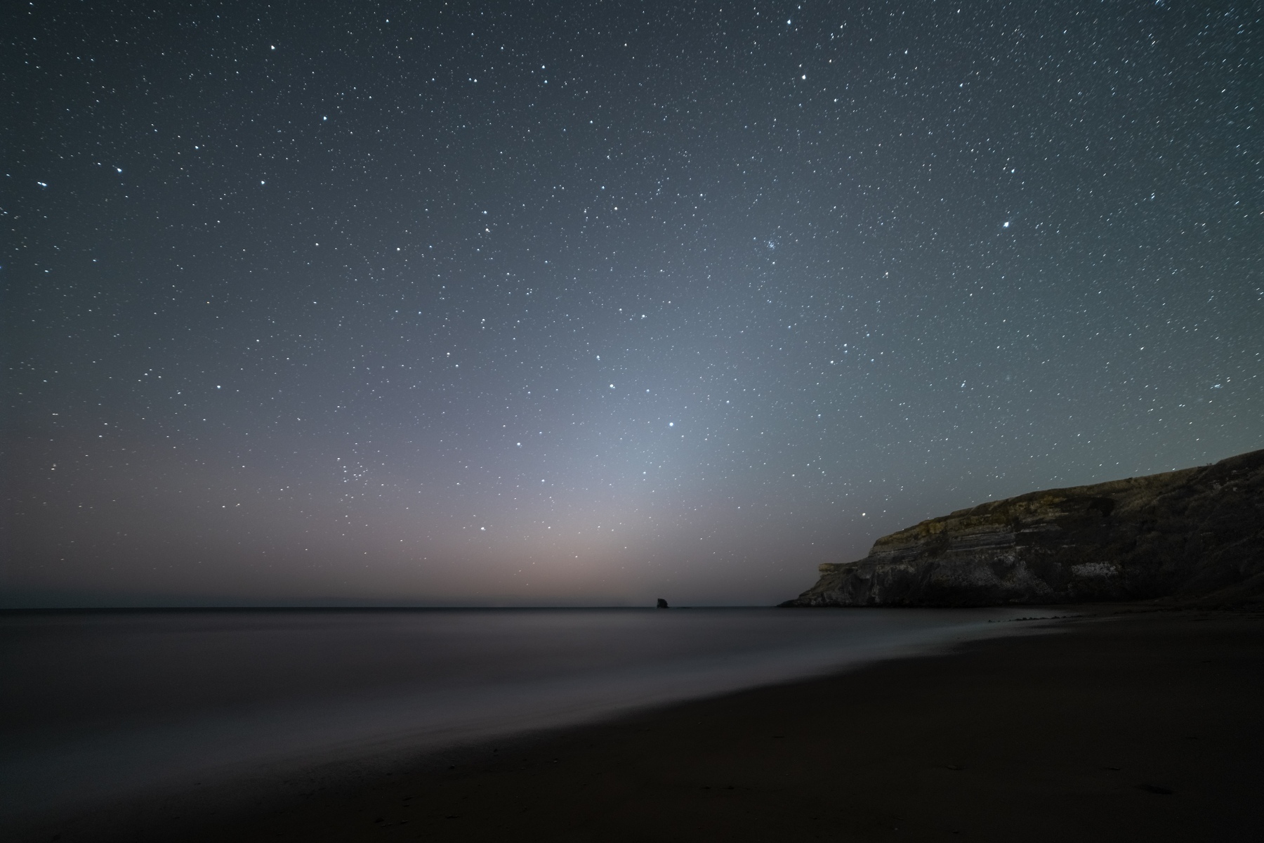 Saltwick-Bay Zodical Light