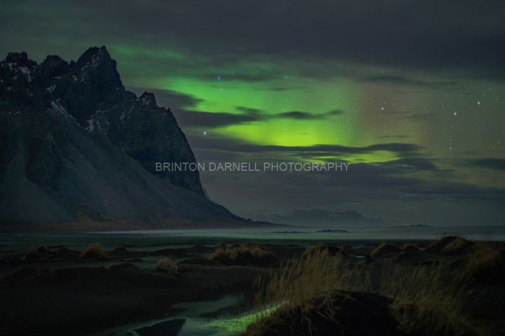Aurora-behind-Vestrahorn