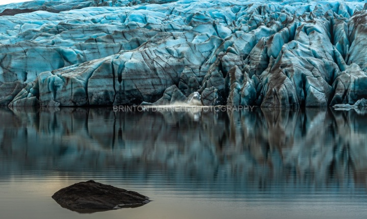 Ice-Calving-Flaajokull-Glacier