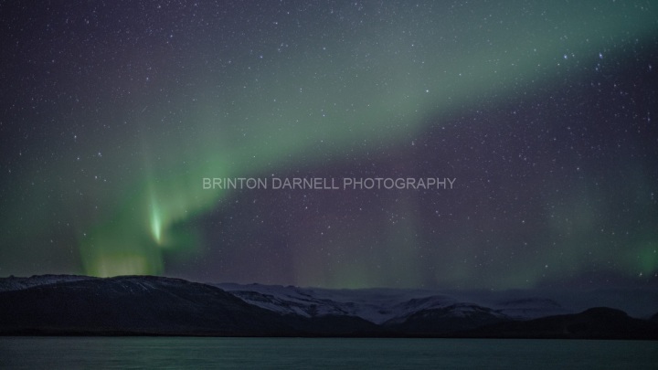The-Northern-Lights-Caras-Lake